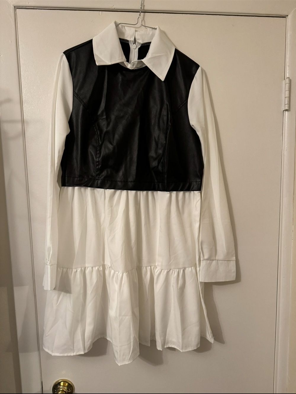 Black Faux‎ Leather Bodice Over White Tiered Shirt Dress size medium